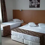 Meltem 酒店 伊内阿达