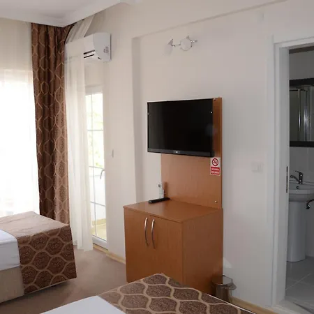 Meltem Hotel *